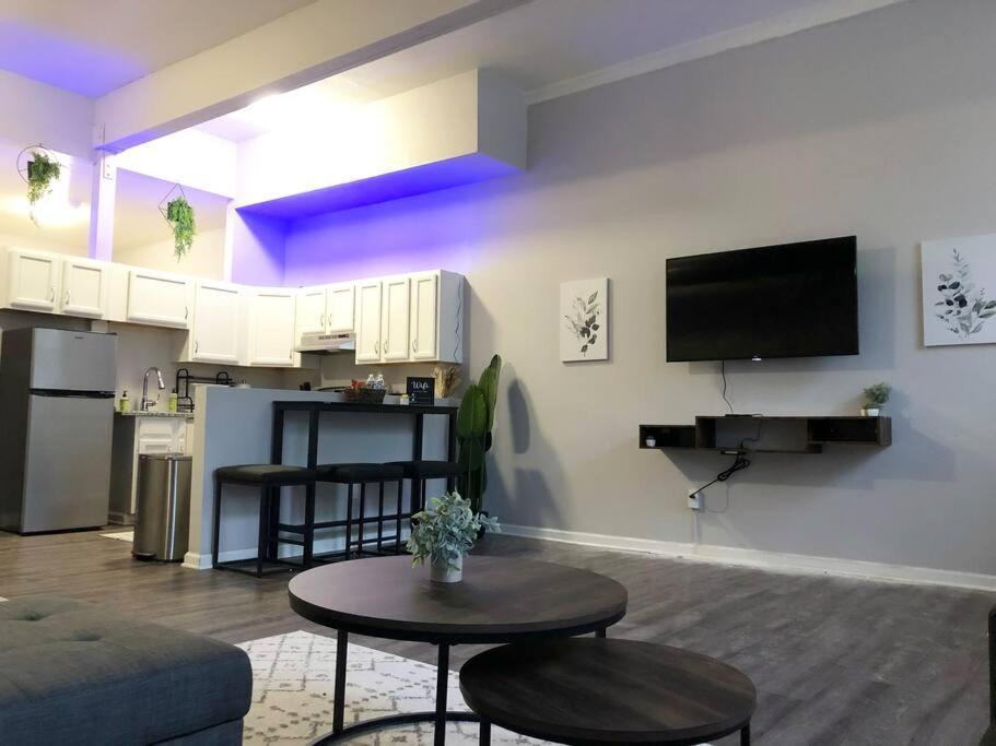 Ferienwohnung Downtown Cleveland -Modern First Floor Unit Exterior foto